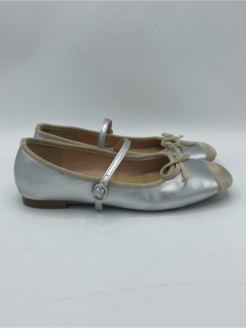 C. Paravano Clara Silver Mary Jane Ballet Flats with Beige Suede Trim and Bow. - Picture 4 of 11